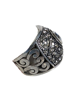 R heart ring
