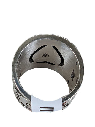 R heart ring