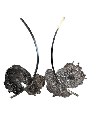 R modern sterling earrings