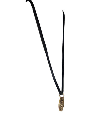R gold over bronze crystal bird pendant necklace retails $150