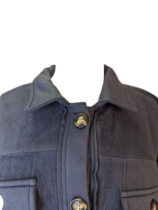 R shirt jacket button