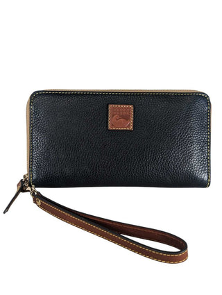R WITH BOX Pebbled Leather Zip Around Retails: $188