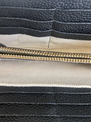 R WITH BOX Pebbled Leather Zip Around Retails: $188