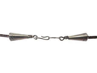 R Shell and Heshi Necklace