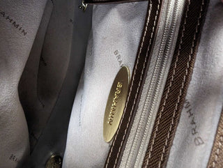 *Shoulder bag