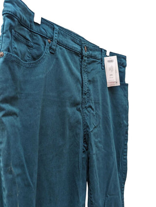 NWT Straight Ankle