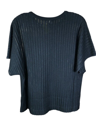 Short sleeve graphic knit