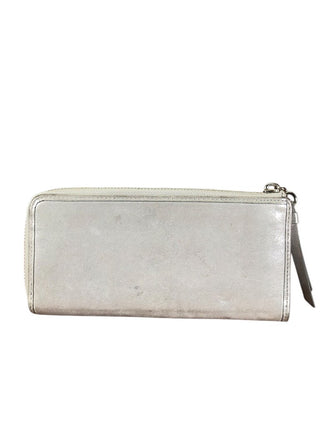 Poppy Metallic Zip Around