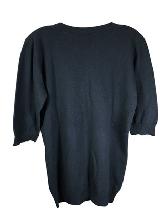 Crew neck 3/4 sleeve banded bottom
