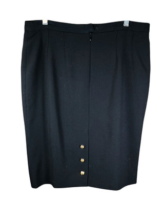 Wool silk lined back zip 3 gld buttons on back slit pencil