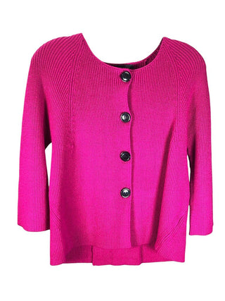 Button front off center ribbed