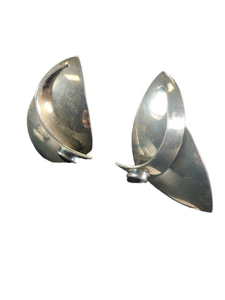 Mexican sterling onyx earrings