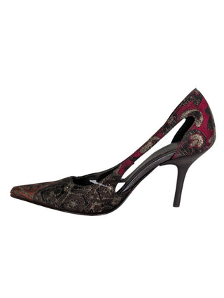 Pointed Toe Pump Brocade