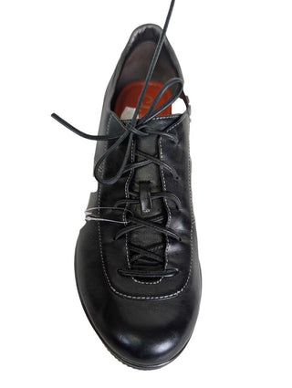 Leather Patent Lace-up wedges