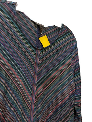 Long Sleeve Striped in V Shape Short