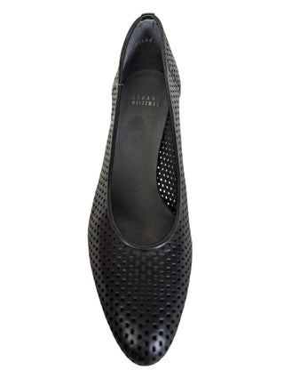 Eyelet Heel