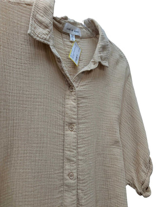 Button Front