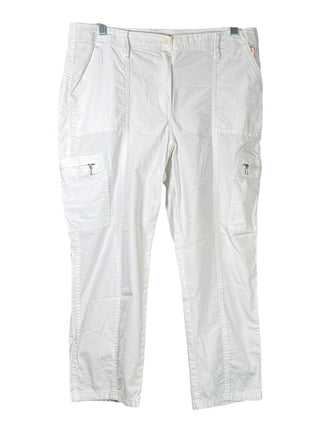 Cropped zip front