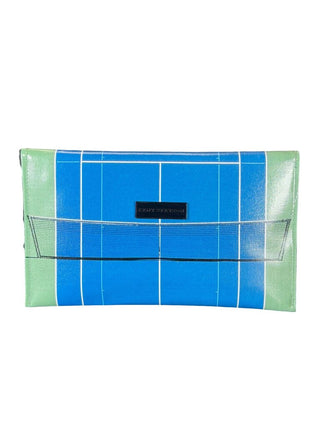 Tennis hard court clutch