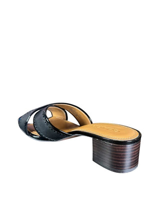 Murielle Low heel patent trim