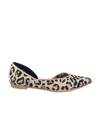 Leopard spotted pointed toe flats