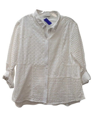 Eyelet Button Front