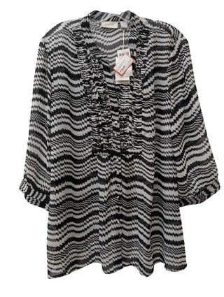 NWT 3/4 Sleeve Abstract Stripe Button Up Blouse
