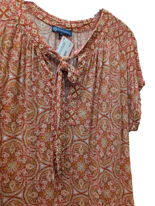Short Sleeve Geometric Print Tee
