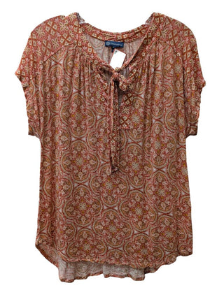 Short Sleeve Geometric Print Tee
