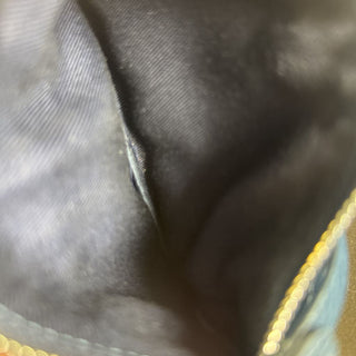 Zip pouch pebbled leather