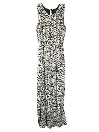 Sleeveless pleated leopard print maxi self belt