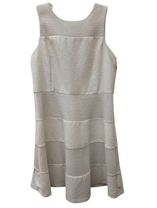 Sleeveless Lace Detail Dress