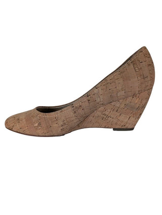 Cork Wedge