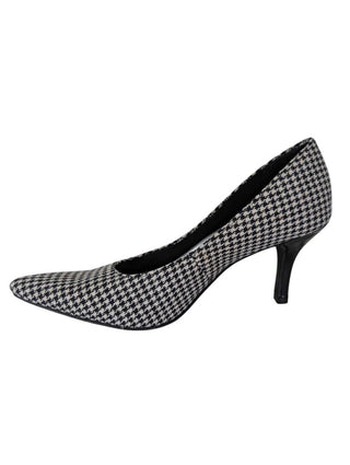 PLaid Pump