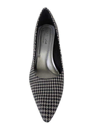 PLaid Pump