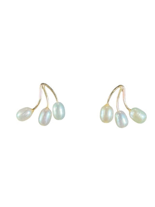 10k Pearl Earrings