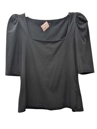 Short Sleeve Low Scoopneck Tee