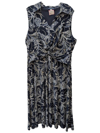 Sleeveless Paisley Print Below Knee Dress