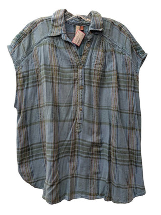 Short Sleeve Plaid 3/4 Button Up