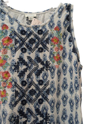 Embroidered & Paisley Geometric Print
