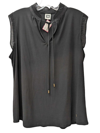 Sleeveless Blouse