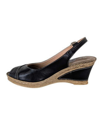 NWT Textured Snake-Skin Style Wedge