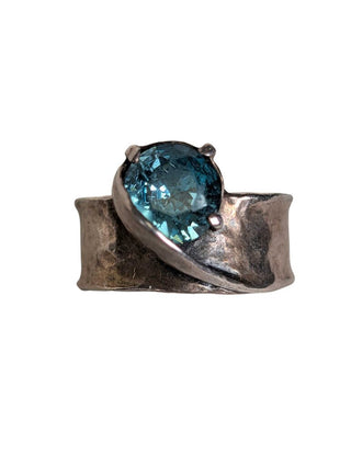R SS Stone Ring