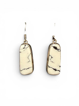SS White Buffalo Dangle earrings
