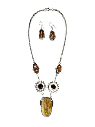 Silver Stone Necklace w/Earrings