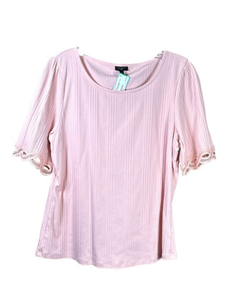 Ribbed w lace edged ss
