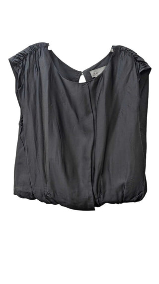 sleeveless