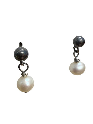 SS Pearl Dangle Earrings