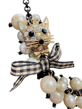 Cat faux Pearl Chunky Necklace