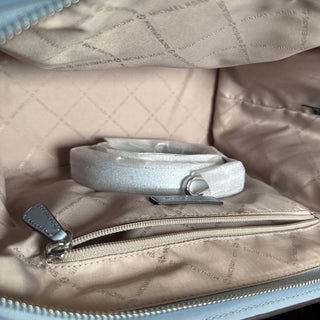 Avril satchel